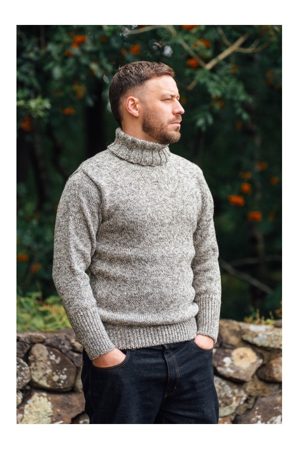 Grampian Undyed Wool Sweater - Natural Twist